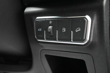 https://dvg-vehicle-assets.s3.amazonaws.com/1208675/ehrjdrmp347fw5tgcayo625ax.jpg