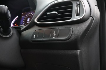 https://dvg-vehicle-assets.s3.amazonaws.com/1208693/3jsh21mjzs0ay6h2q6kjfv0if.jpg