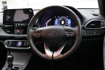 https://dvg-vehicle-assets.s3.amazonaws.com/1208693/73rm7jdhgxl0k94tfm2s3cgy2.jpg