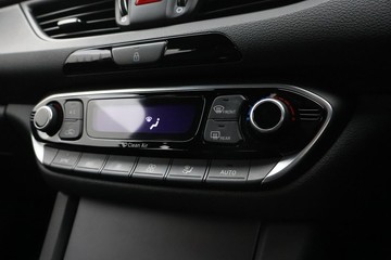 https://dvg-vehicle-assets.s3.amazonaws.com/1208693/ck9ivbbpzs9szivo0m2dfl5yx.jpg