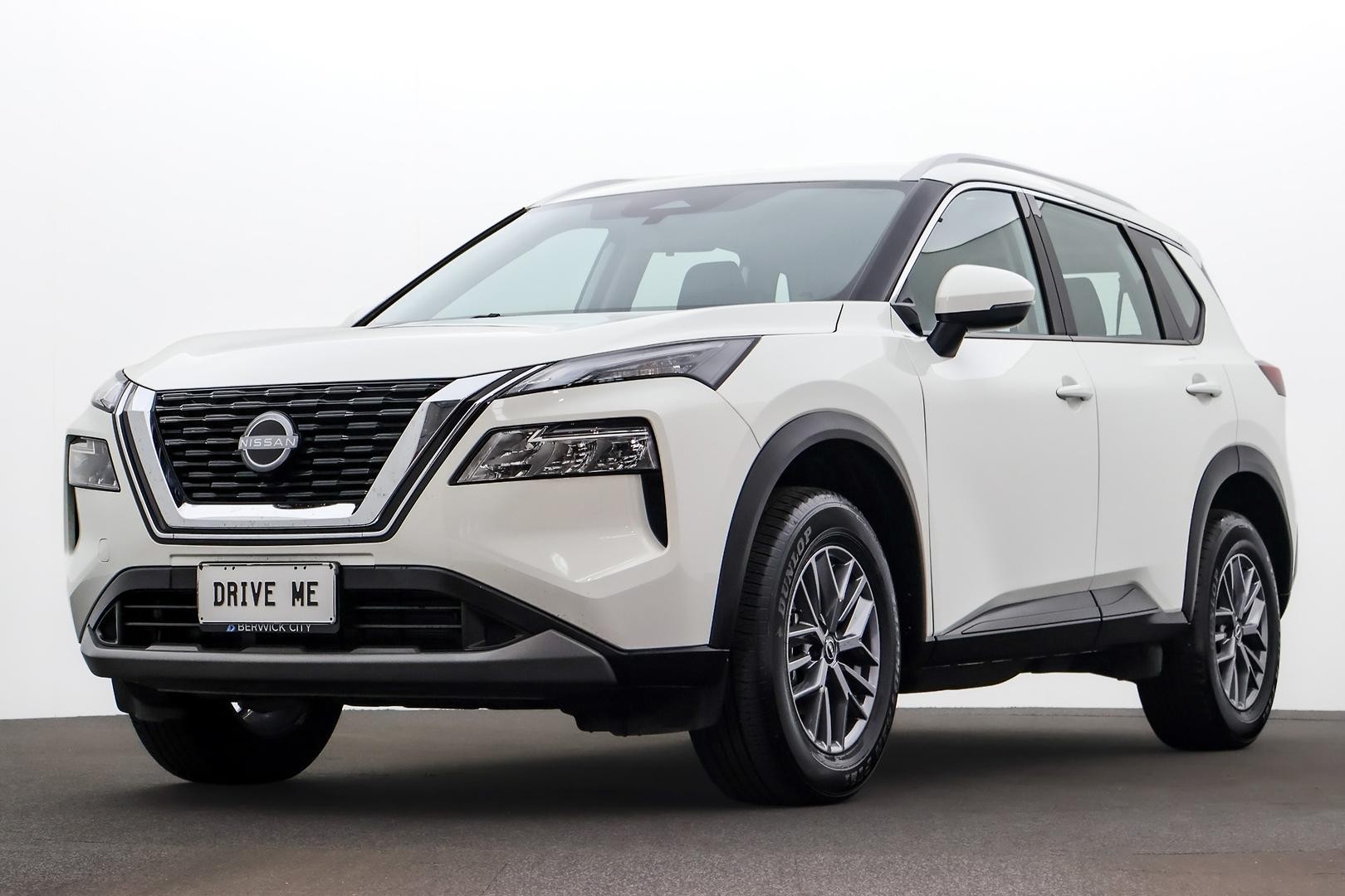 Nissan X-trail image 1