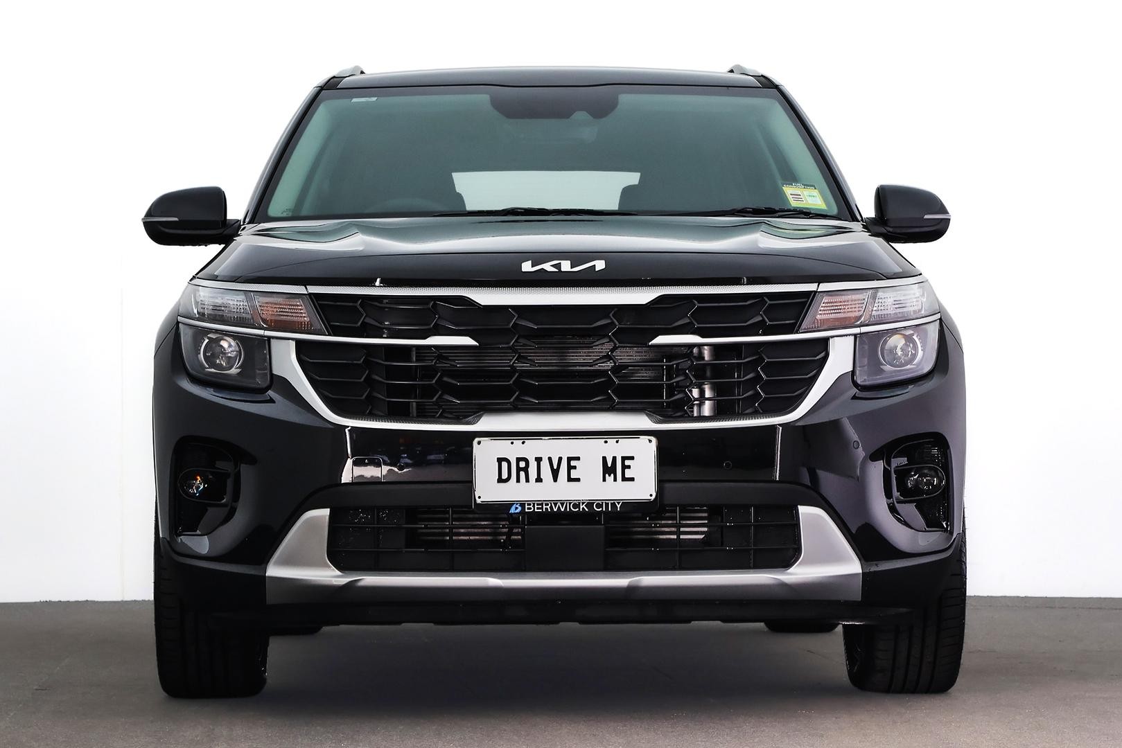 Kia Seltos image 2