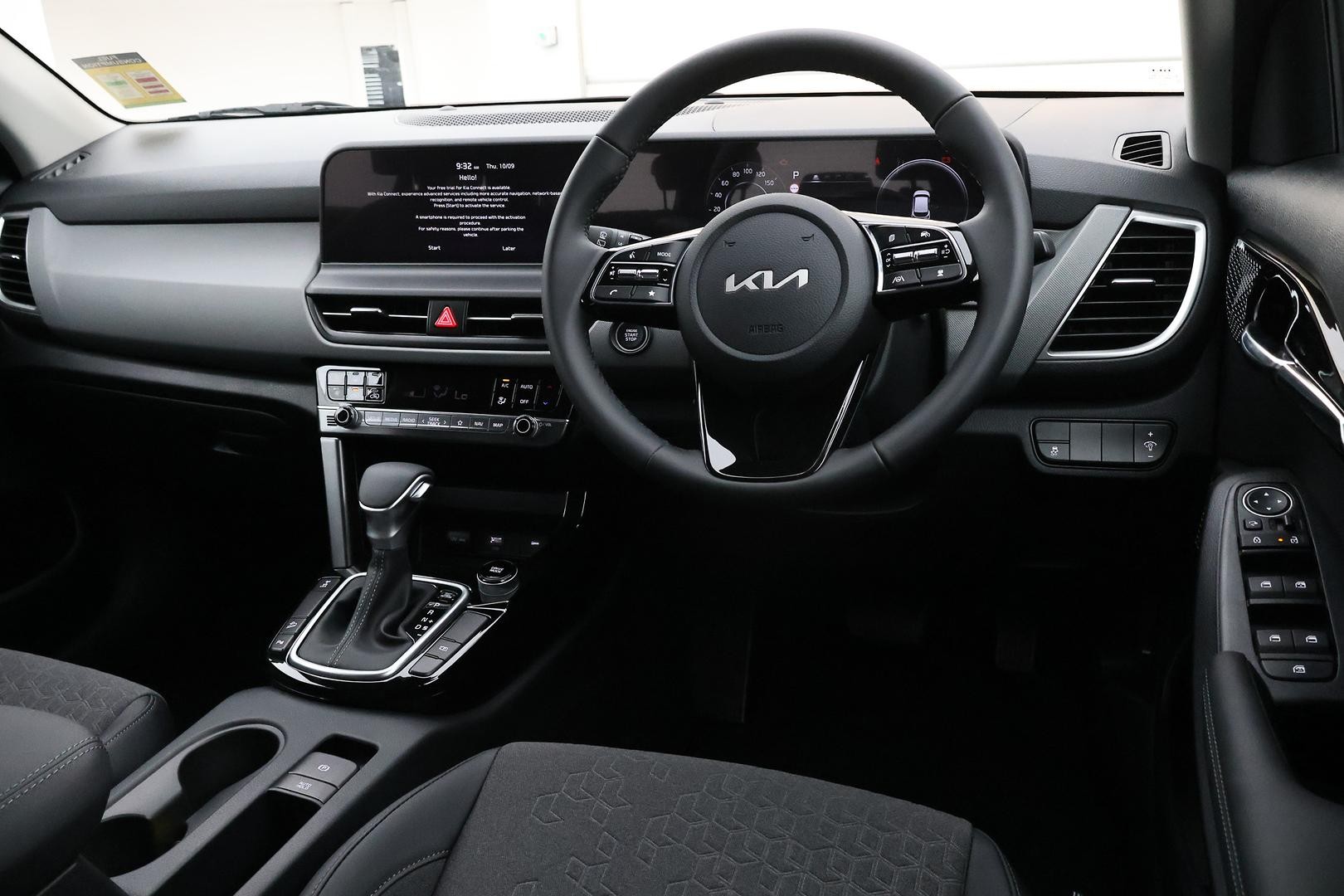 Kia Seltos image 4