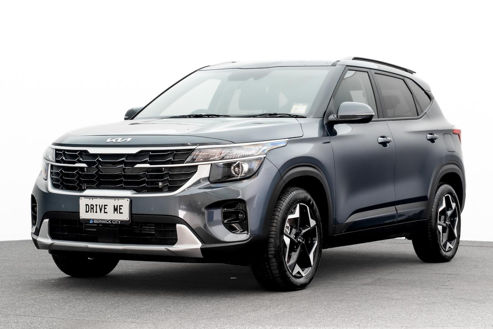 Kia Seltos image 1