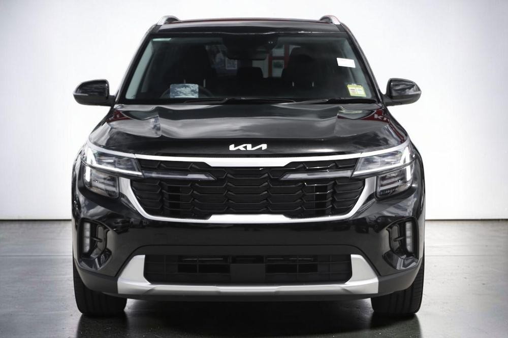 Kia Seltos image 2