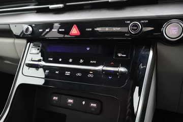 https://dvg-vehicle-assets.s3.amazonaws.com/1208734/72gw1qvn5xz61puucicc92oka.jpg