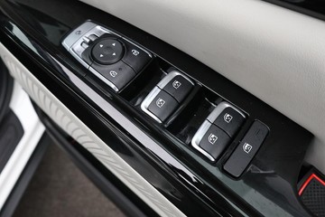 https://dvg-vehicle-assets.s3.amazonaws.com/1208734/9t36t93j7etp0kpi3qq7ny5hv.jpg