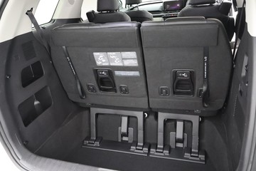 https://dvg-vehicle-assets.s3.amazonaws.com/1208734/e2dttb0vgfuj2401lwc79dmj6.jpg