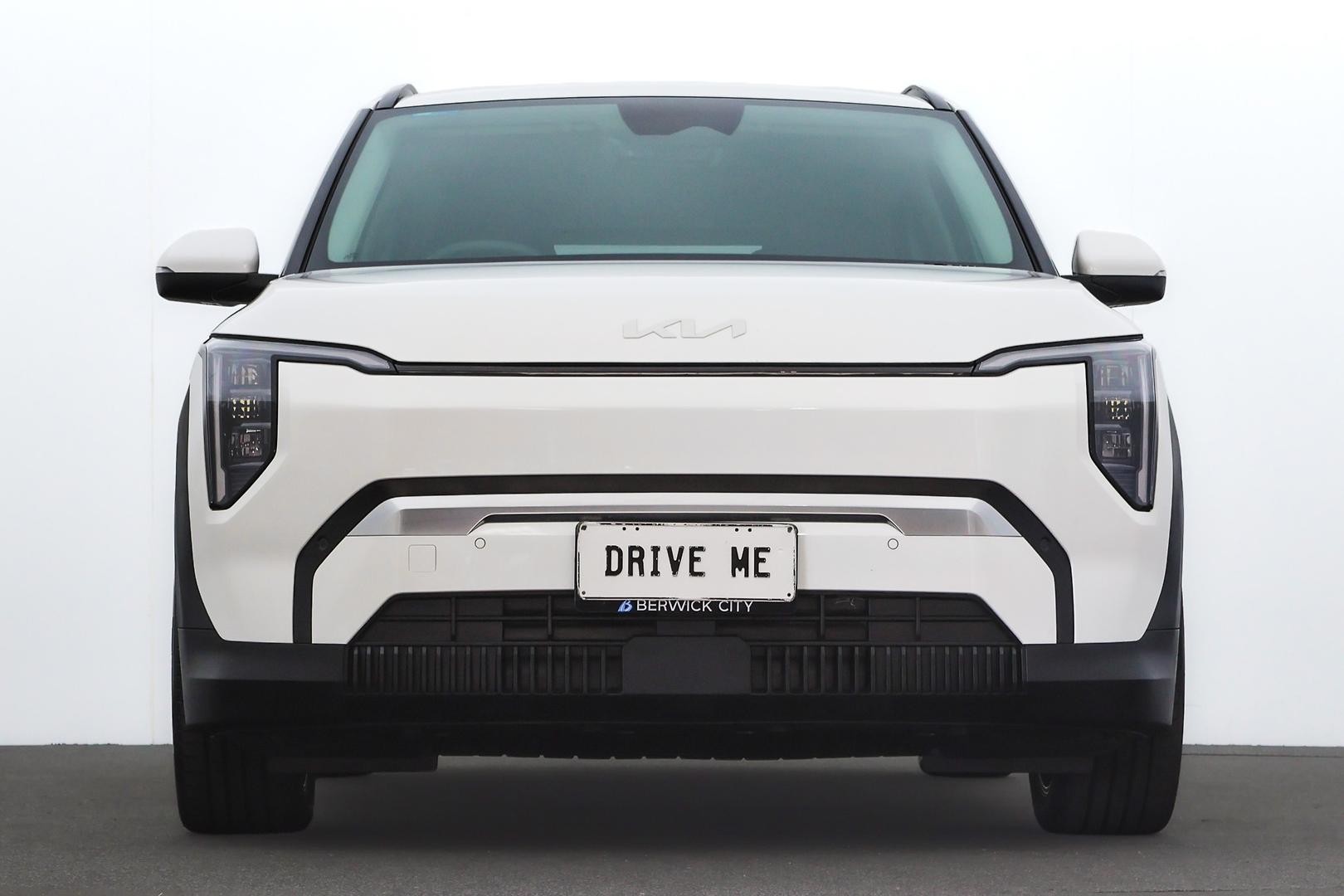 Kia Ev3 image 2