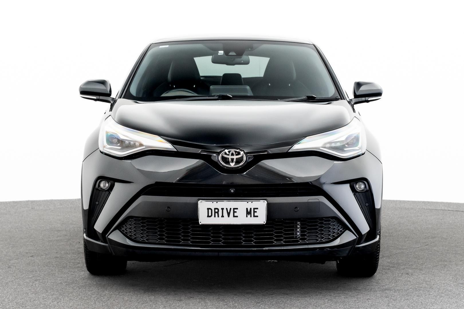 Toyota C-hr image 2