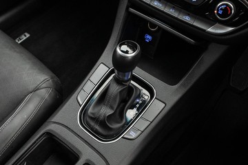 https://dvg-vehicle-assets.s3.amazonaws.com/1208752/e9j8jeftxlykr619zeqe7nl3t.jpg