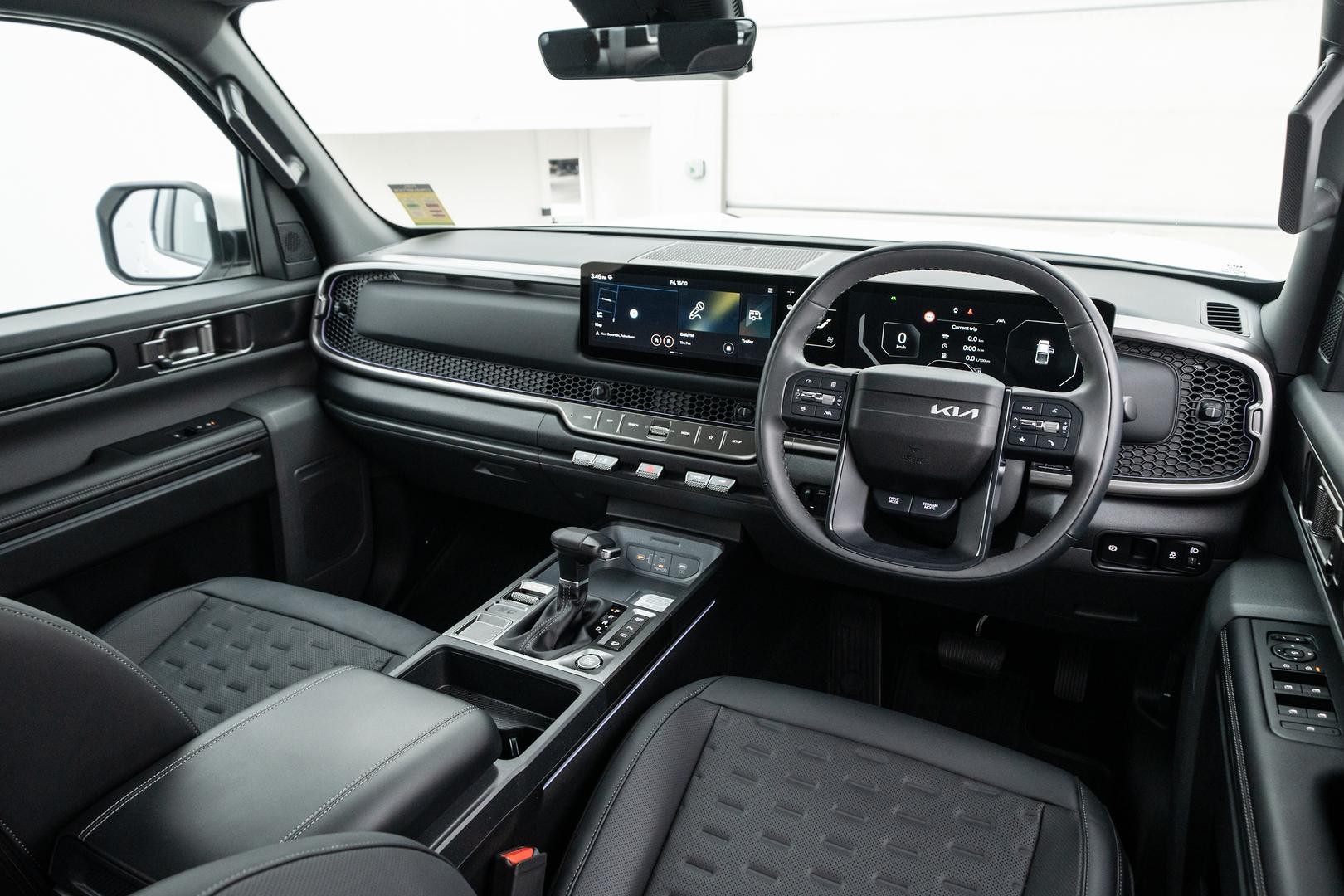 Kia Tasman image 4