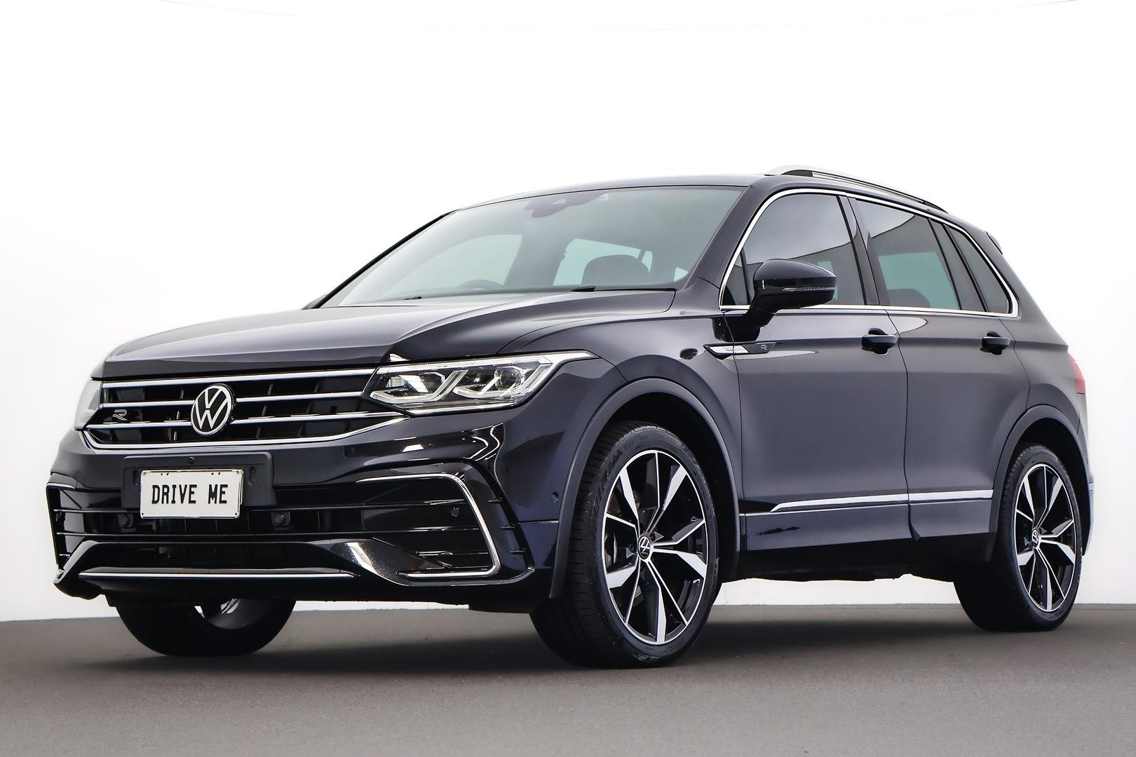 Volkswagen Tiguan image 1
