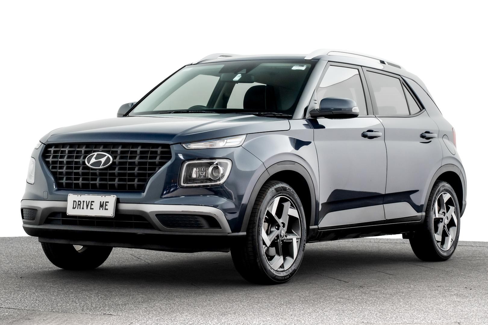 Hyundai Venue image 1