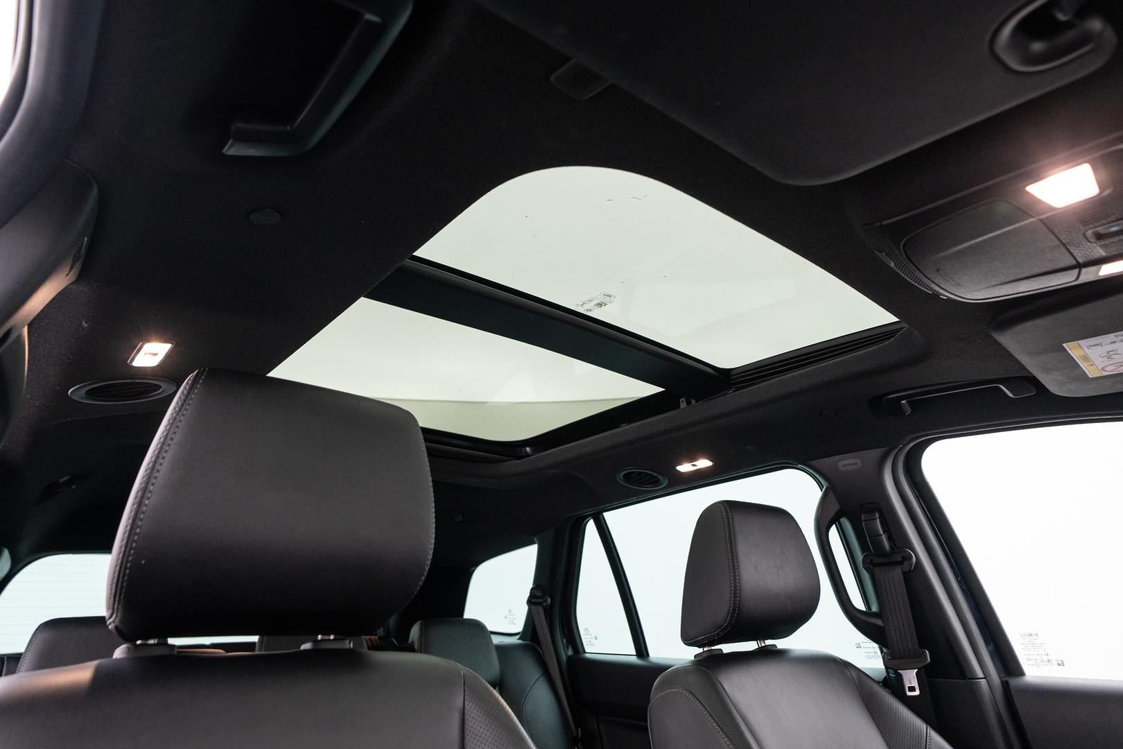 Ford Everest image 4