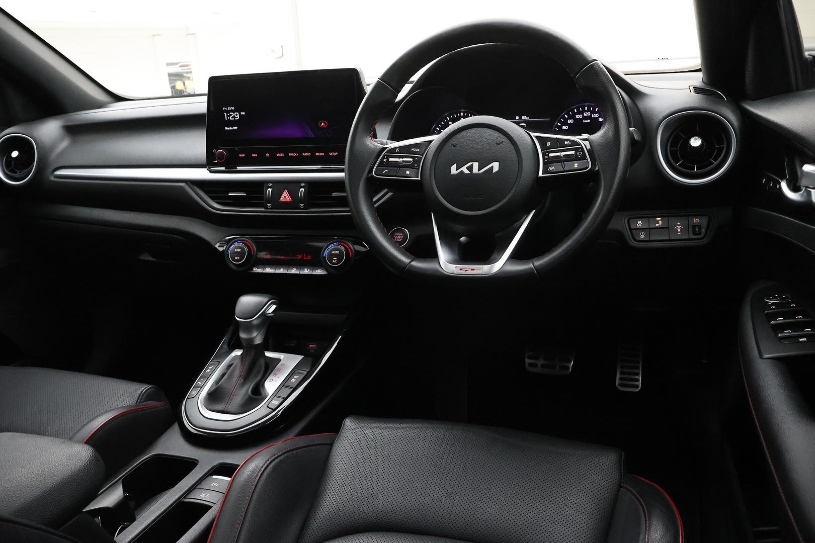 Kia Cerato image 4