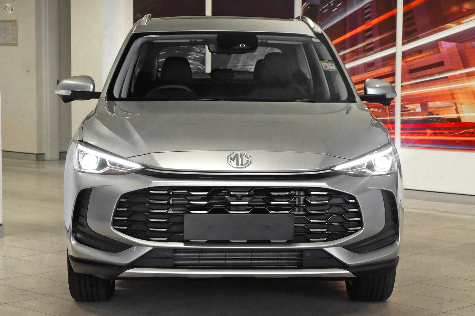 MG Zs image 2