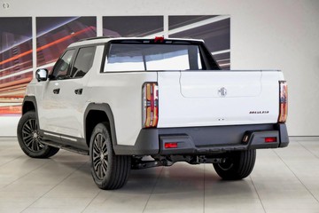 https://dvg-vehicle-assets.s3.amazonaws.com/121994/955jj8w1gsiilx4nmtwn892j4.jpg