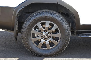 https://dvg-vehicle-assets.s3.amazonaws.com/12222925/d3j1mard159tc0trqxk5rhwh3.jpg