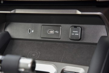 https://dvg-vehicle-assets.s3.amazonaws.com/122798/1ybubwvkcgio7vdnxont279g2.jpg
