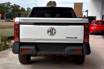 https://dvg-vehicle-assets.s3.amazonaws.com/122798/h6xmivjq1uxgyrp7qkkk5tz09.jpg