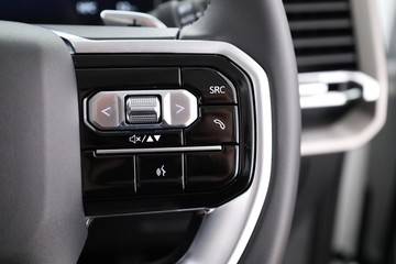 https://dvg-vehicle-assets.s3.amazonaws.com/122872/3ipwi9a8nlxtdsttgjwjza564.jpg