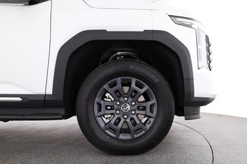 https://dvg-vehicle-assets.s3.amazonaws.com/122872/5m8k4joes7zing3mjs8fbm6zd.jpg