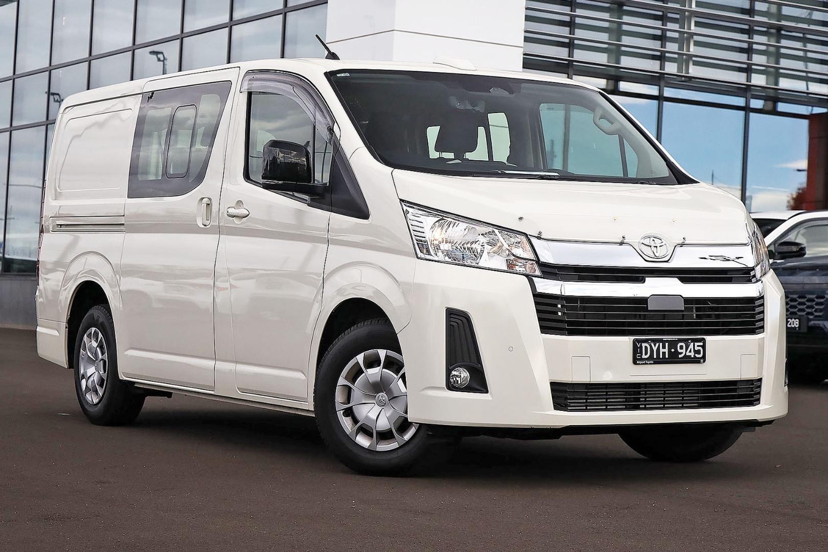Toyota Hiace image 1