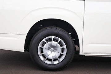 https://dvg-vehicle-assets.s3.amazonaws.com/12584316/arkd7q45xiaxpl2nx2nanyuou.jpg