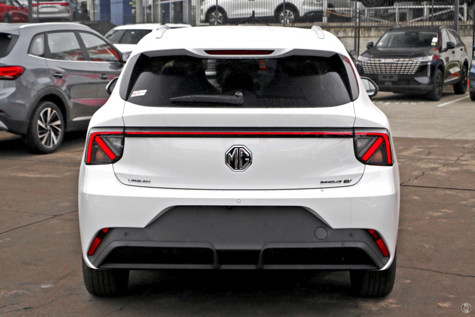 MG Mg4 Ev Urban image 3