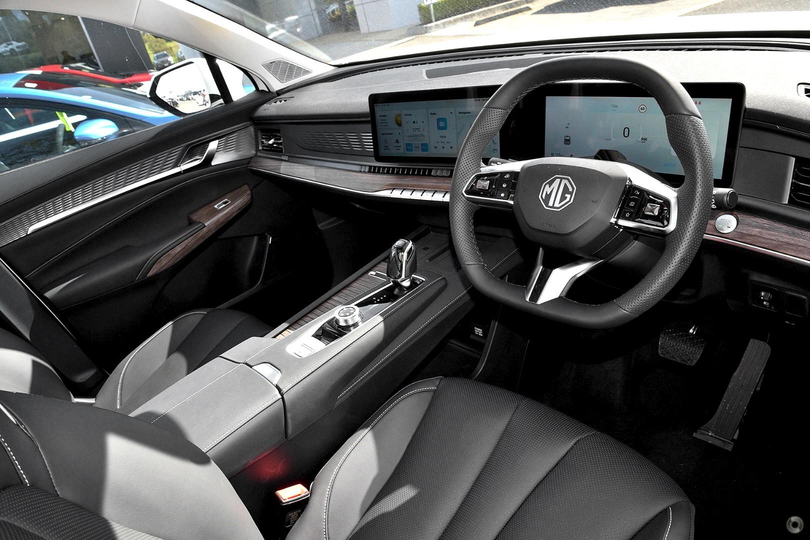 MG Qs image 4