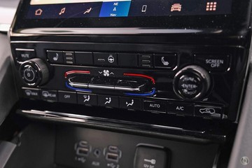 https://dvg-vehicle-assets.s3.amazonaws.com/1306548/4b30lk7vma9ai5uvn8secwvr8.jpg