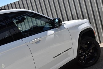 https://dvg-vehicle-assets.s3.amazonaws.com/1306548/c3tilj4un5zrknmh9v8ei54a1.jpg