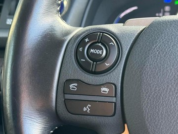 https://dvg-vehicle-assets.s3.amazonaws.com/1306903/1gnyrkm9w0labedjtr64frwax.jpg