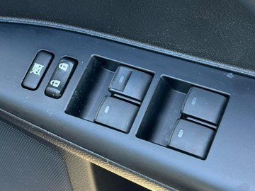 https://dvg-vehicle-assets.s3.amazonaws.com/1306903/3opk8zswy9a0yzlxppjw05zn3.jpg