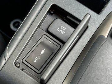 https://dvg-vehicle-assets.s3.amazonaws.com/1306903/6kkm4wd8kjea1u7f48dhxsz1g.jpg