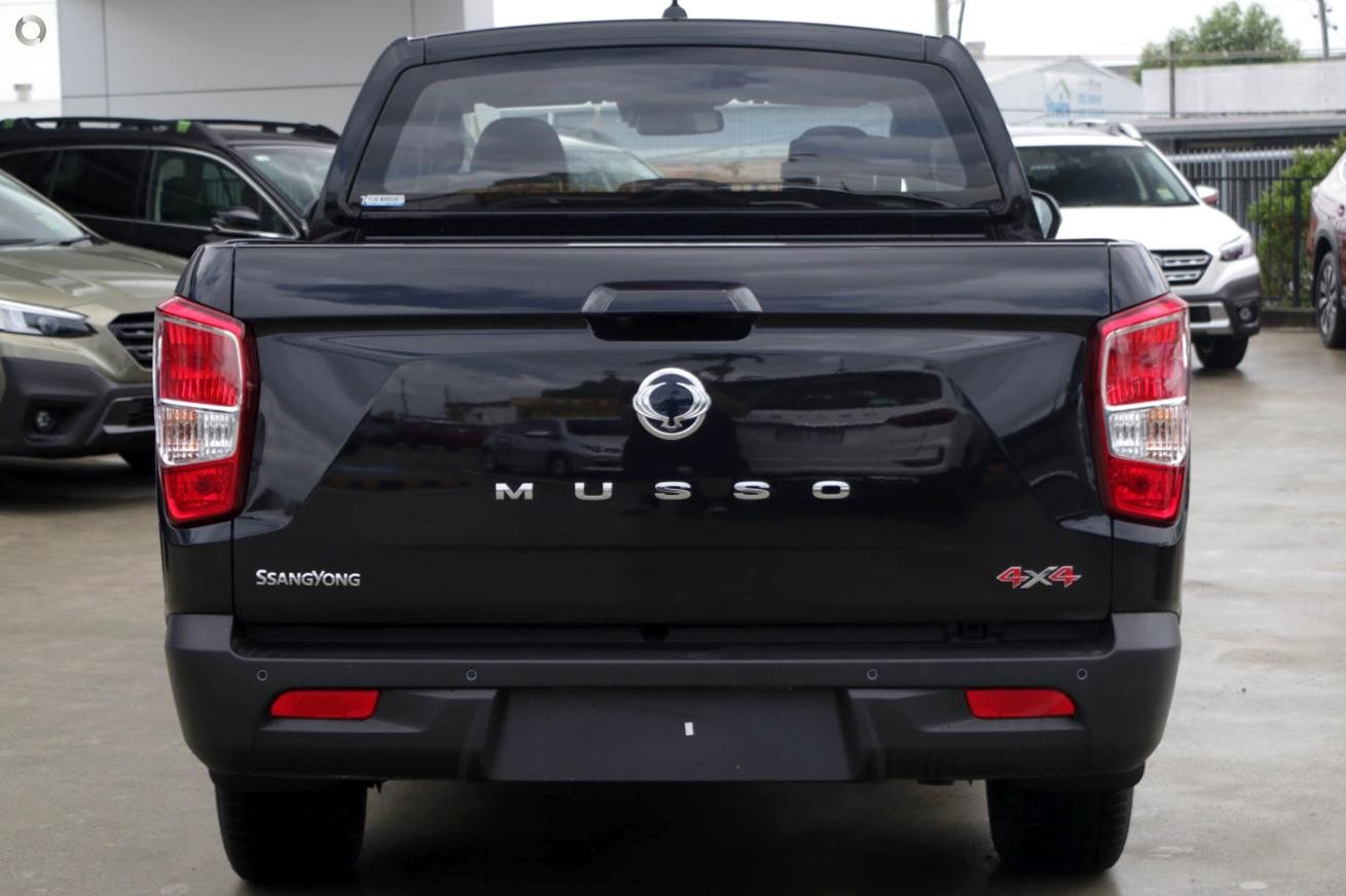 Ssangyong Musso image 4