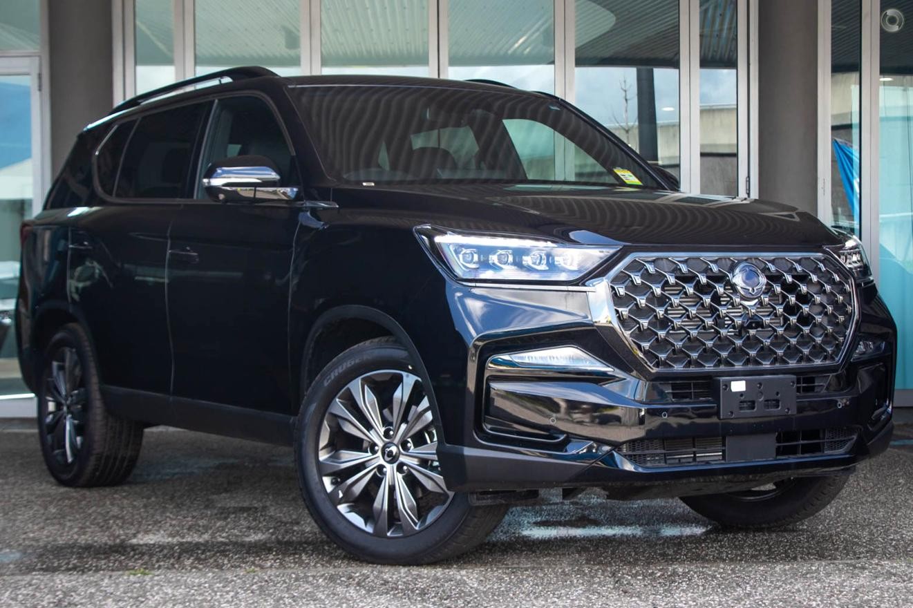 Ssangyong Rexton image 1