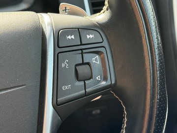 https://dvg-vehicle-assets.s3.amazonaws.com/1307027/8tmdxk6kbt9ks5gomwyoc51f9.jpg