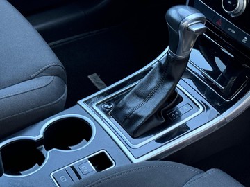 https://dvg-vehicle-assets.s3.amazonaws.com/1307035/b8h6vwkx91dlktvdkvur1msw5.jpg