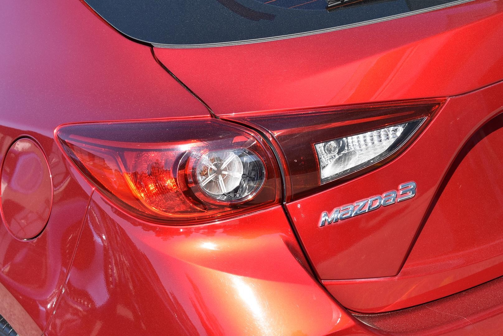 Mazda 3 image 3