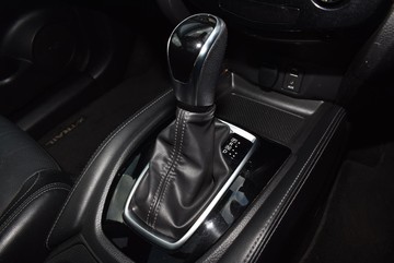 https://dvg-vehicle-assets.s3.amazonaws.com/1307054/5axjhv4gc7roo40fbwyzbu9ze.jpg