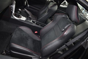 https://dvg-vehicle-assets.s3.amazonaws.com/1307070/8r80k2v7qzjic7eihye5c8w6q.jpg