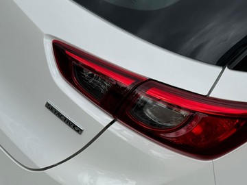 https://dvg-vehicle-assets.s3.amazonaws.com/1307088/76usls05m6f4pqgm2t2jyu1g1.jpg