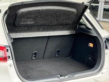 https://dvg-vehicle-assets.s3.amazonaws.com/1307088/7becvm6sermbag395l2wwa5m8.jpg