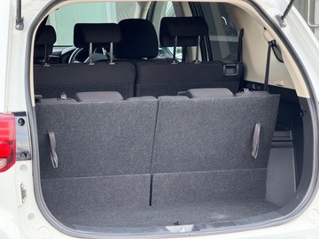 https://dvg-vehicle-assets.s3.amazonaws.com/1307158/9m9475pp47290vegec4jqabi9.jpg