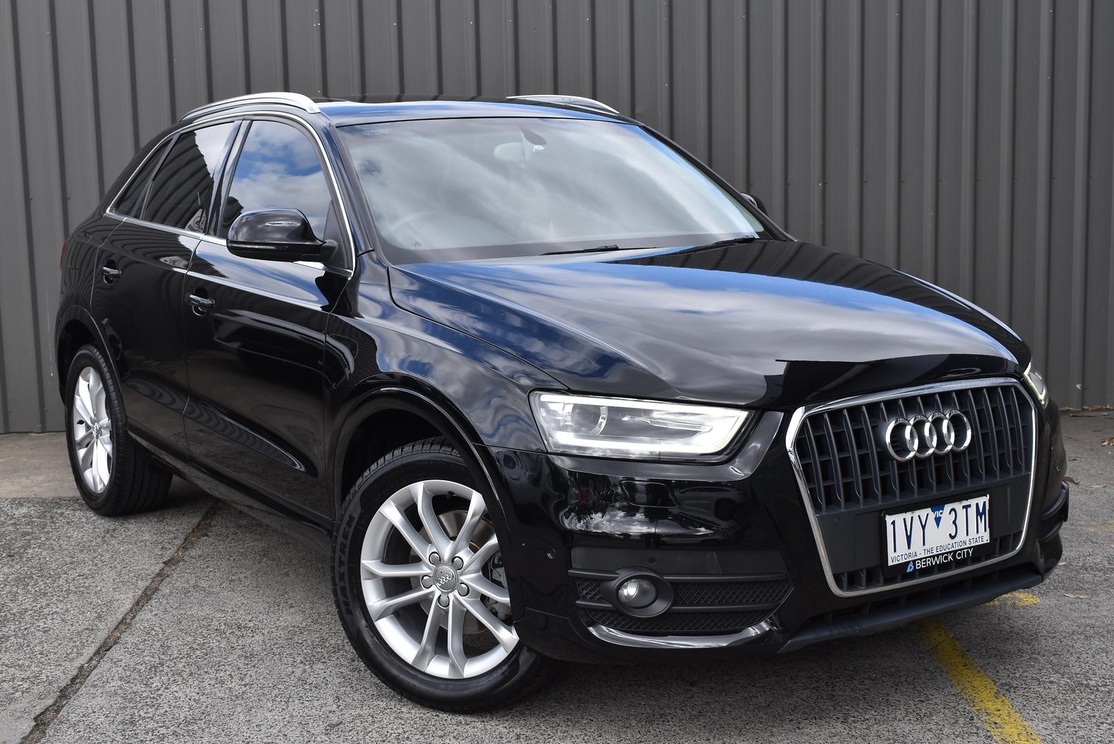 Audi Q3 image 1