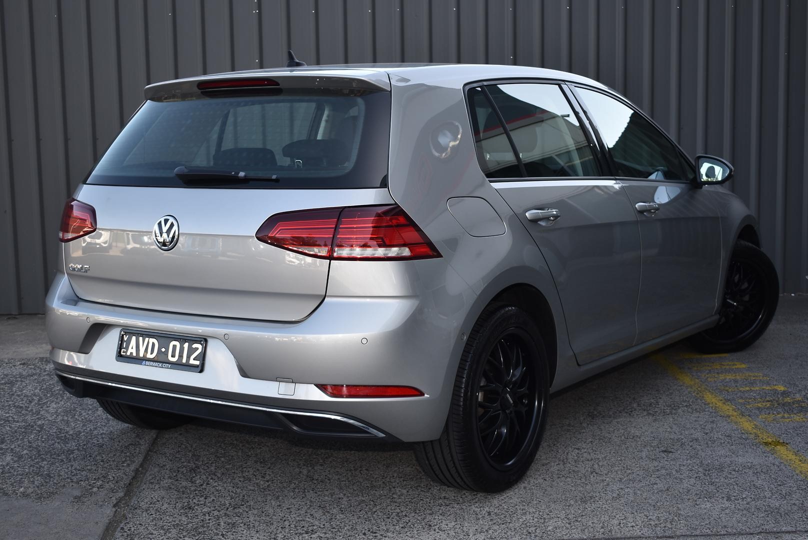 Volkswagen Golf image 4