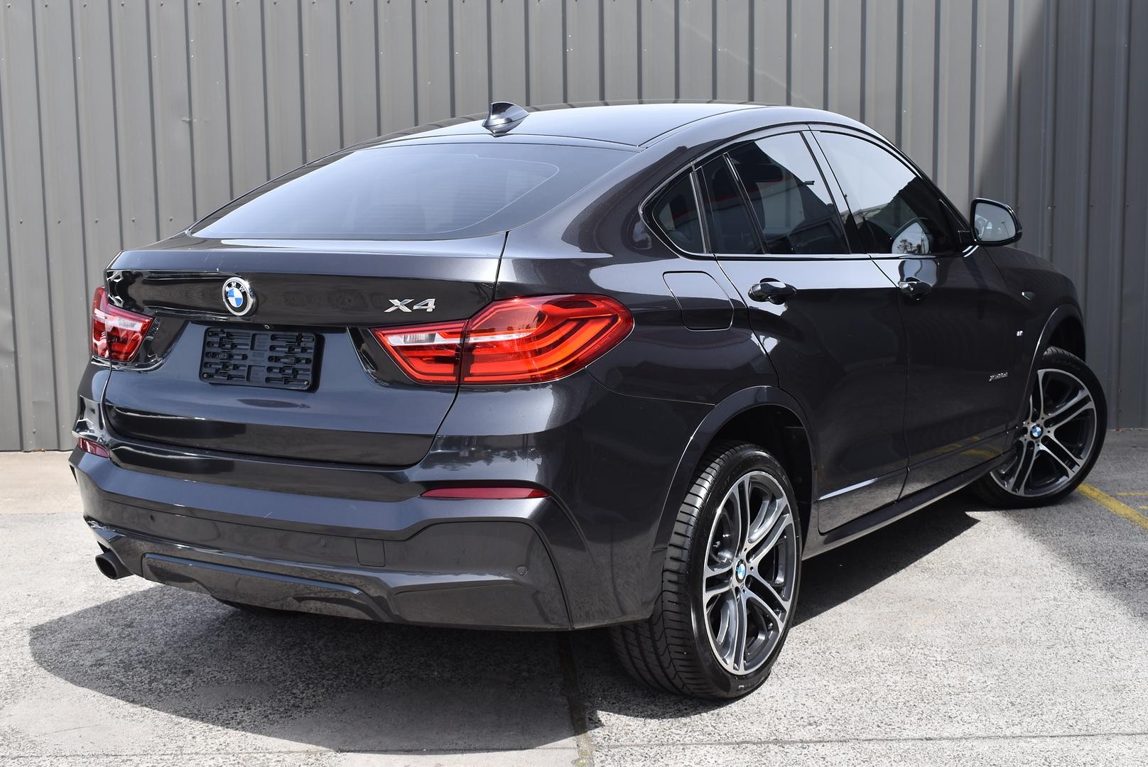 BMW X4 image 4