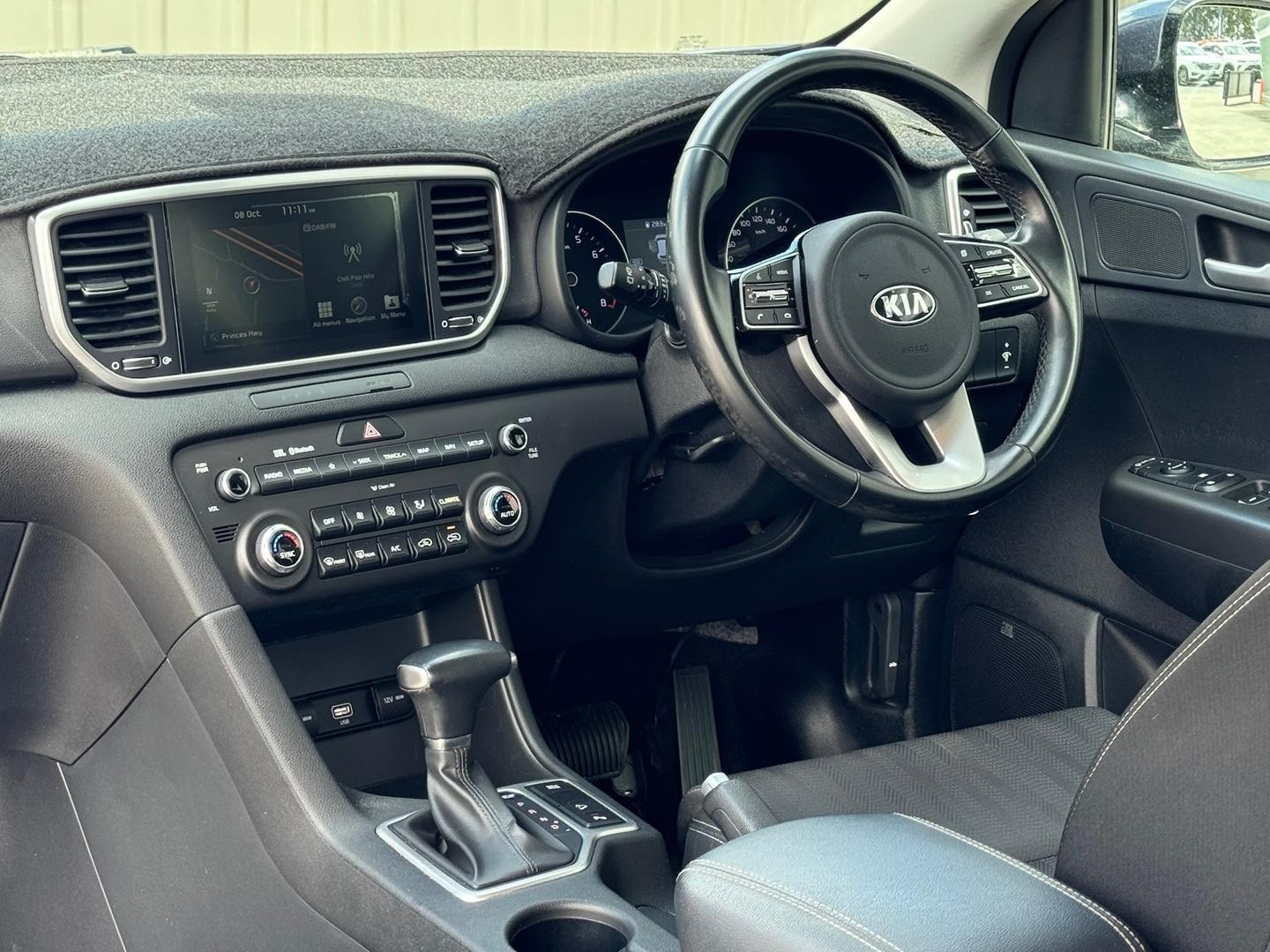 Kia Sportage image 2